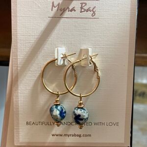 ‎Blue Droplet earrings